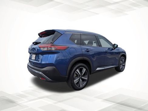 Used 2023 Nissan Rogue SL image 4