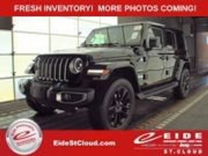 Used 2023 Jeep Wrangler Unlimited Sahara w/ Cold Weather Group