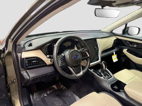Used 2025 Subaru Outback Premium w/ Popular Package #1A AWD/4WD image 9