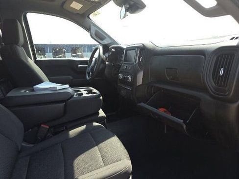 Used 2023 GMC Sierra 1500 Pro w/ Pro Value Package AWD/4WD image 8
