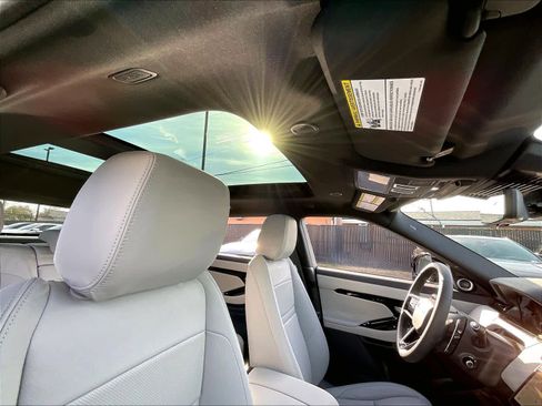 New 2026 Land Rover Range Rover Evoque S image 29