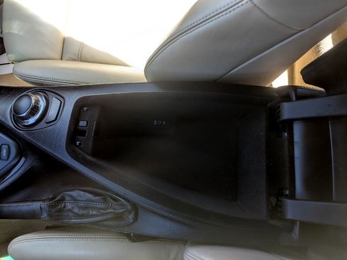 Used 2007 BMW 650i Convertible image 24