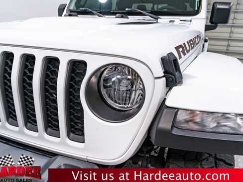 Used 2023 Jeep Gladiator Rubicon w/ Cold Weather Group image 8