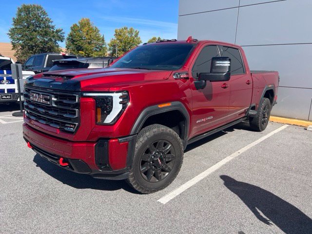 Used 2025 GMC Sierra 2500 AT4 w/ AT4 Premium Plus Package AWD/4WD image 3