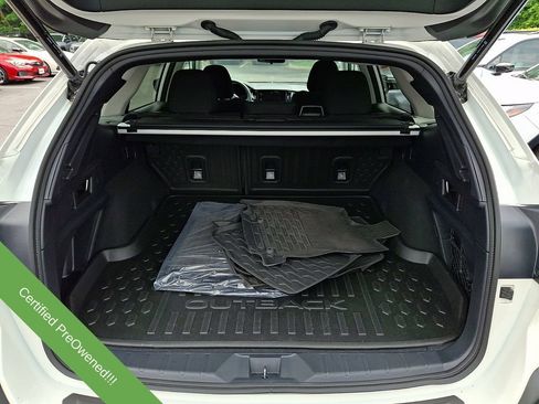Used 2025 Subaru Outback Premium AWD/4WD image 28