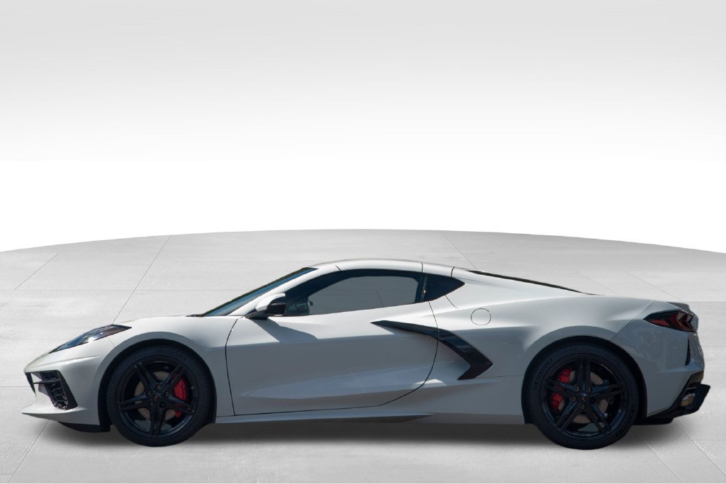 Used 2026 Chevrolet Corvette Stingray Coupe w/ Battery Protection Package RWD image 6