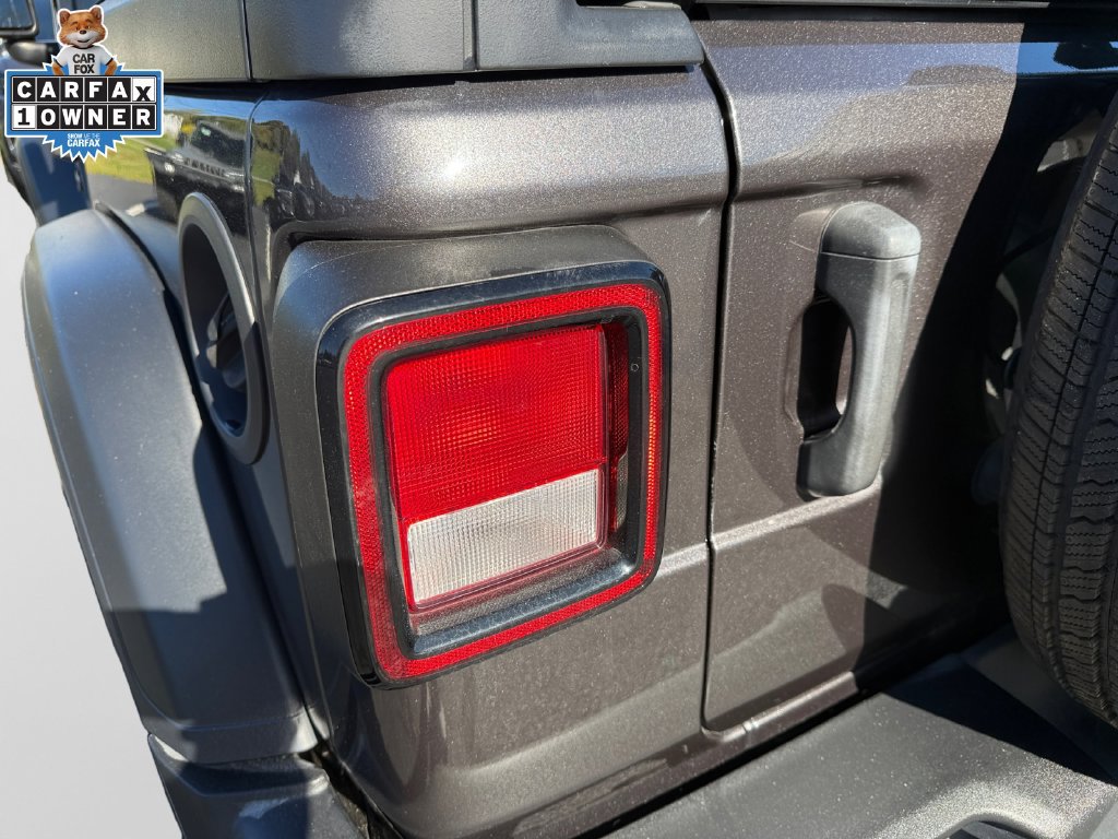 Used 2020 Jeep Wrangler Sport AWD/4WD image 18