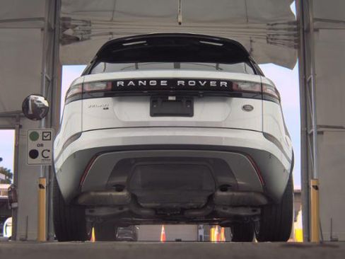 Used 2021 Land Rover Range Rover Velar S AWD/4WD image 7