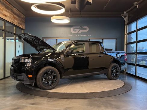 Used 2025 Ford Maverick XLT w/ Black Appearance Package AWD/4WD image 24