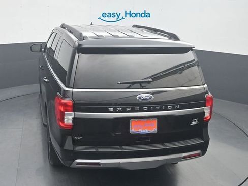 Used 2024 Ford Expedition XLT image 24