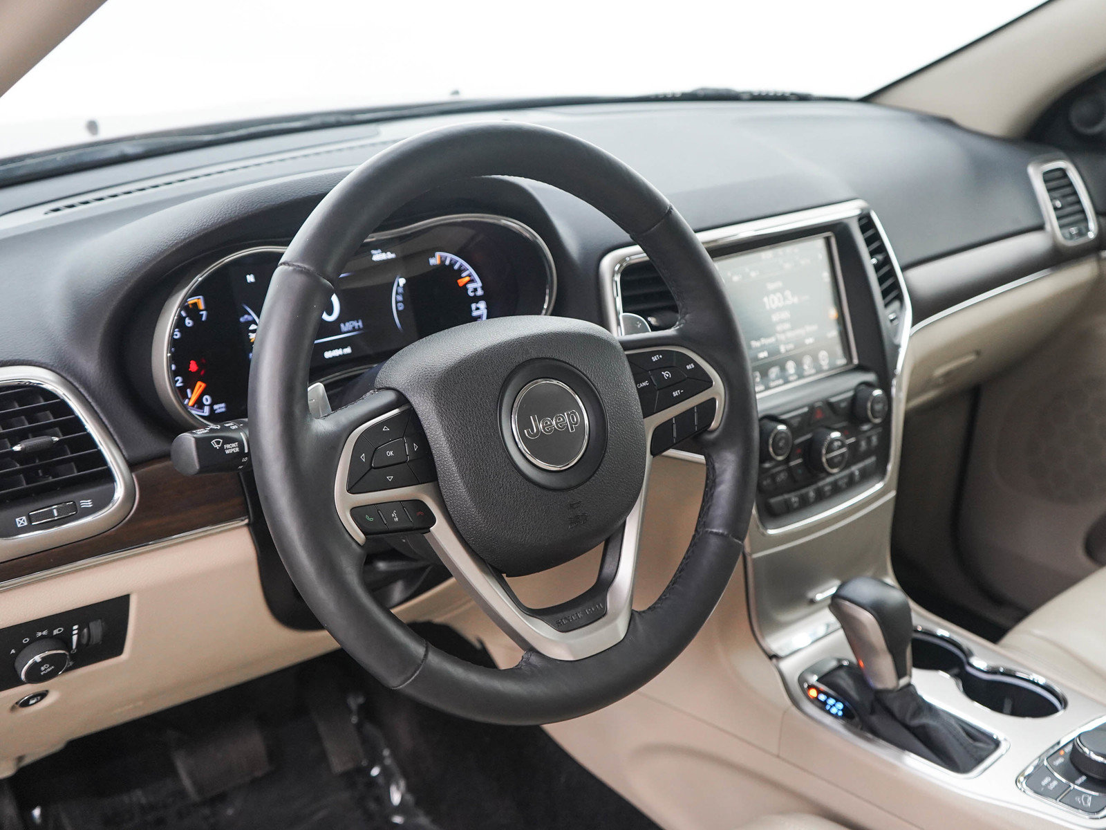 Used 2017 Jeep Grand Cherokee Limited AWD/4WD image 20