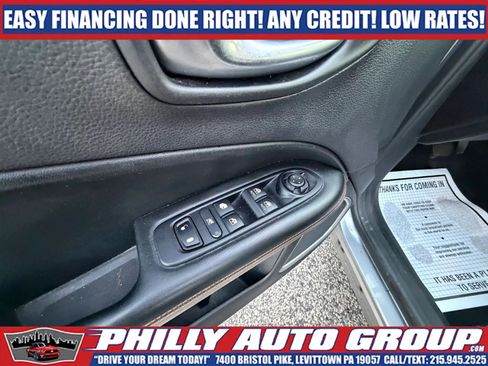 Used 2020 Jeep Compass Limited FWD image 27