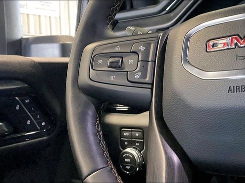 Used 2026 GMC Sierra 2500 AT4 AWD/4WD image 8
