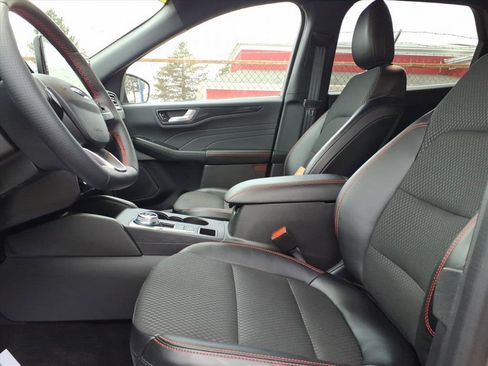 Certified 2024 Ford Escape ST-Line w/ Tech Pack #1 image 14