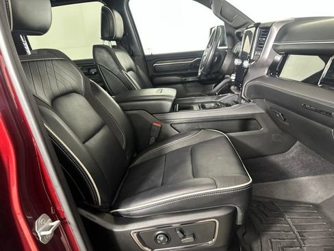 Used 2025 RAM 1500 Limited AWD/4WD image 30