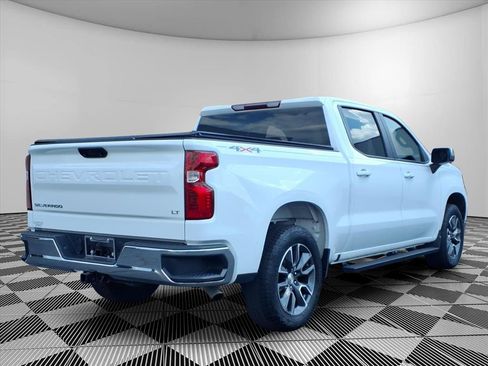 Used 2023 Chevrolet Silverado 1500 LT AWD/4WD image 29