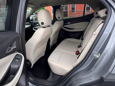 Used 2024 Buick Encore GX Preferred image 8