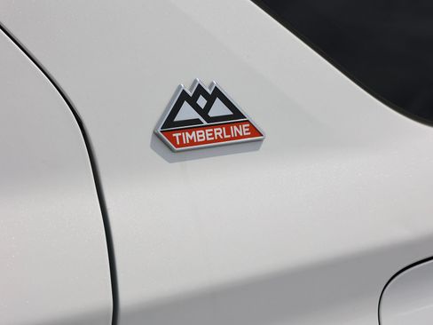 Used 2022 Ford Explorer Timberline AWD/4WD image 9