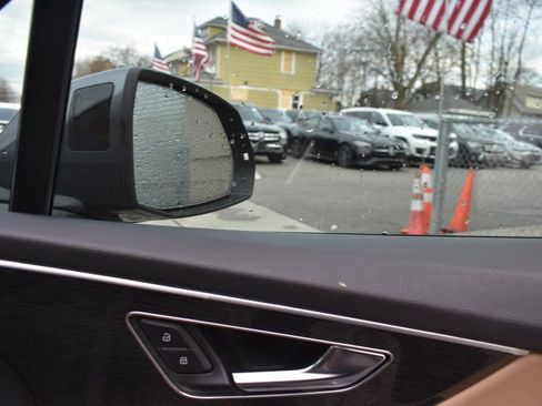 Used 2022 Audi Q7 2.0T Premium image 22