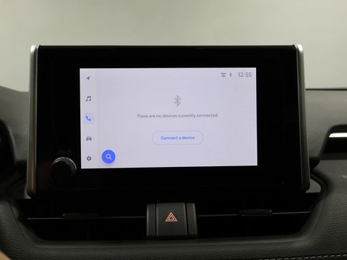 Used 2025 Toyota RAV4 XLE image 26