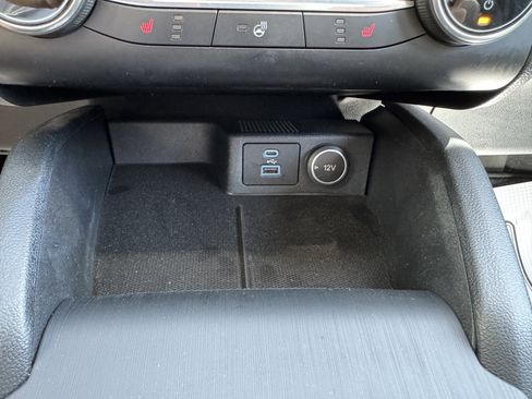 Used 2020 Ford Escape SEL AWD/4WD image 19
