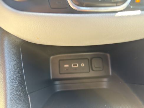 Used 2024 Chevrolet Equinox LS w/ LPO, Floor Liner Package FWD image 35