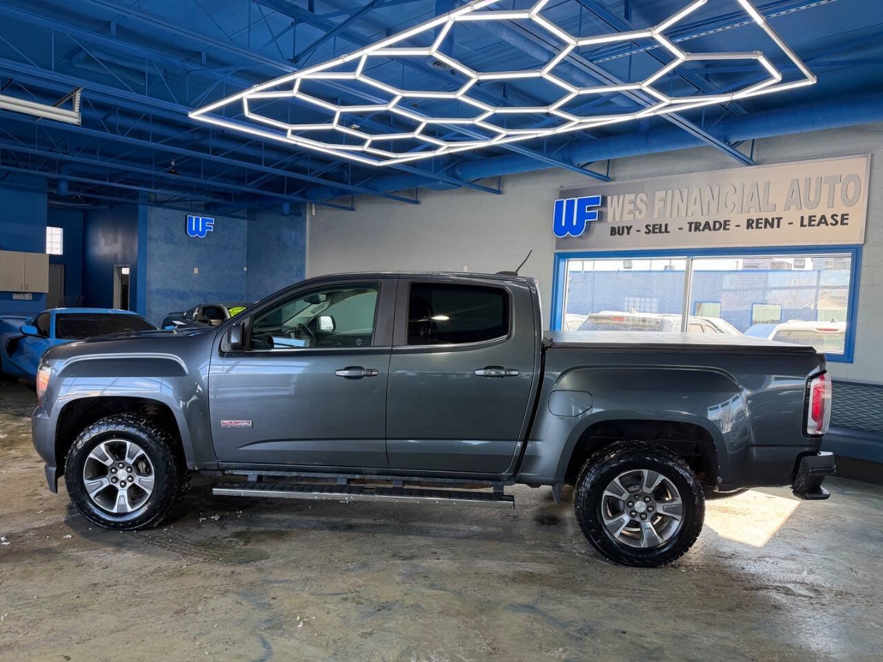 Used 2015 GMC Canyon SLE AWD/4WD image 15
