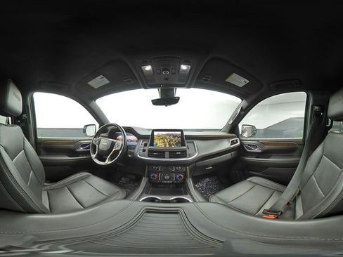 Used 2022 Chevrolet Suburban High Country w/ LPO, Illumination Package AWD/4WD image 36