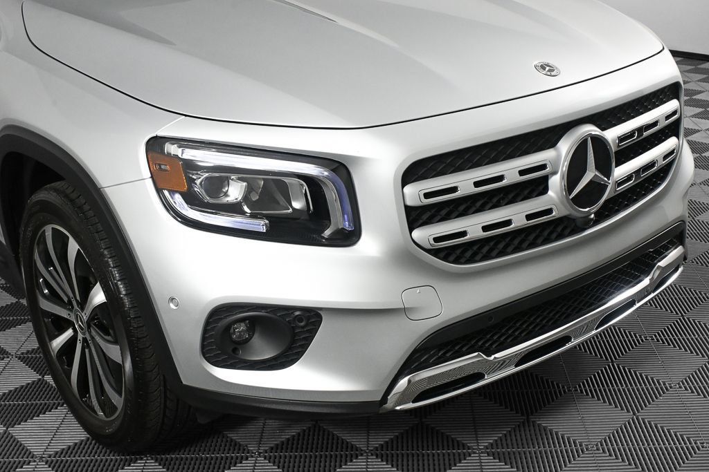 Certified 2023 Mercedes-Benz GLB 250 4MATIC image 36