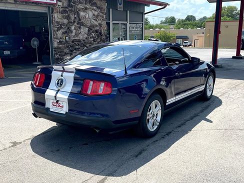 Used 2011 Ford Mustang Coupe w/ 101A Rapid Spec Order Code RWD image 7