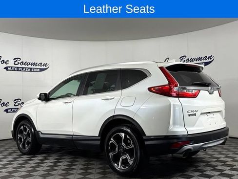 Used 2018 Honda CR-V Touring image 9