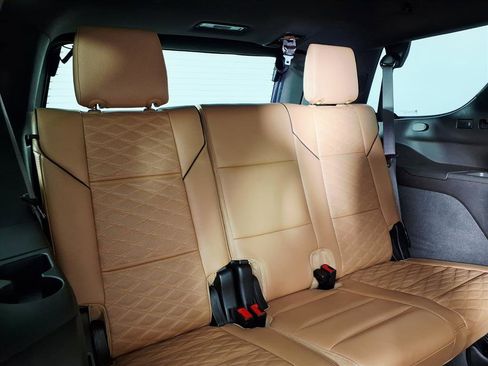 Certified 2021 Cadillac Escalade Premium Luxury w/ Driver Assist Tech Package image 14