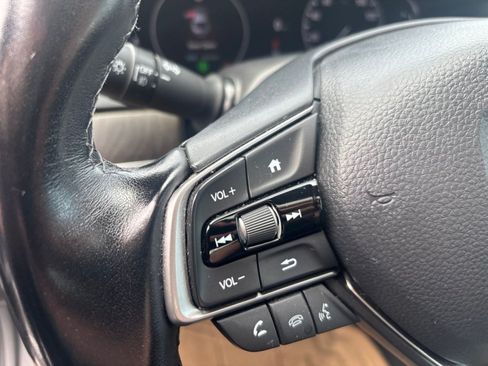 Used 2022 Honda Accord EX-L image 8
