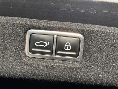 Certified 2025 Hyundai Sonata Limited image 15