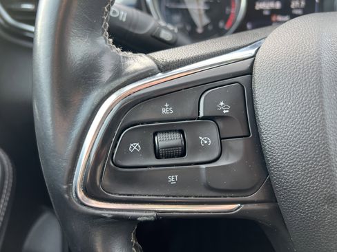 Used 2021 Buick Encore GX Preferred w/ Cold Weather Comfort Package image 19