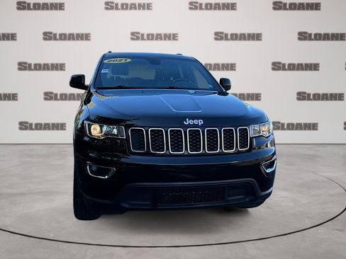 Used 2021 Jeep Grand Cherokee Laredo X AWD/4WD image 8