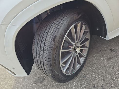 New 2026 Mercedes-Benz GLE 350 4MATIC image 34