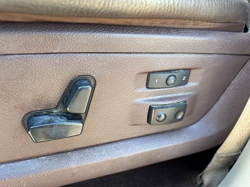 Used 2014 RAM 1500 Laramie Longhorn w/ Trailer Tow Group AWD/4WD image 12