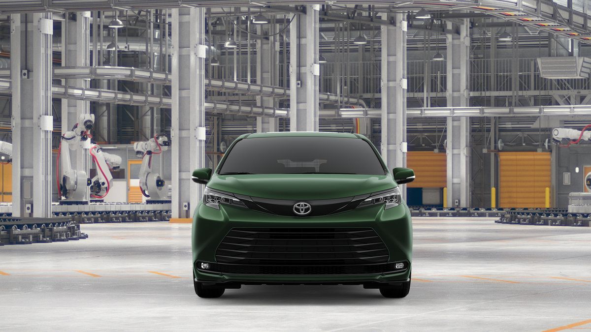 New 2026 Toyota Sienna XLE Woodland Edition AWD/4WD image 2