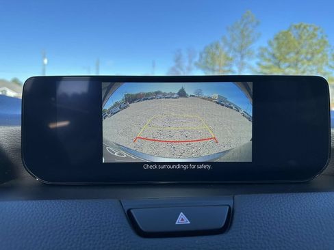 Used 2024 MAZDA CX-90 Plug-In Hybrid w/ Preferred AWD/4WD image 19