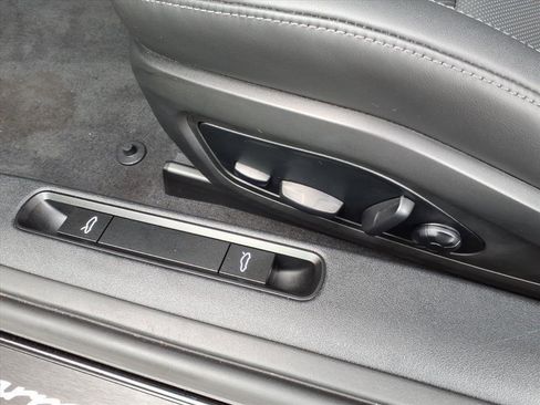 Used 2025 Porsche 911 Carrera 4 GTS image 7