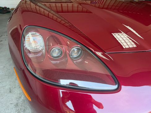Used 2006 Chevrolet Corvette Convertible w/ Preferred Equipment Group RWD image 27