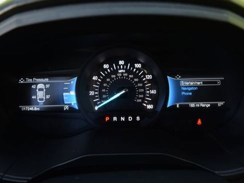 Used 2024 Ford Edge SEL w/ Convenience Package AWD/4WD image 3