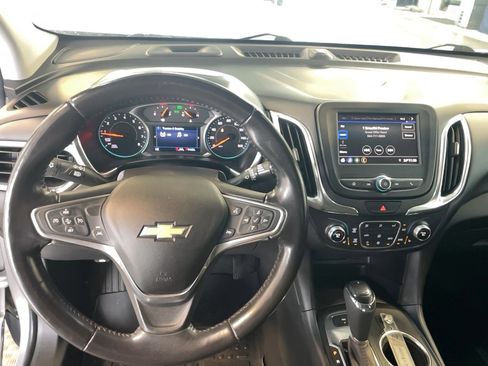Used 2020 Chevrolet Equinox LT image 15