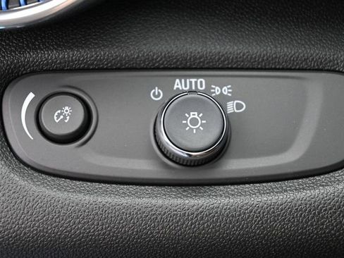 New 2026 Chevrolet Trax LT w/ Driver Confidence Package FWD image 34