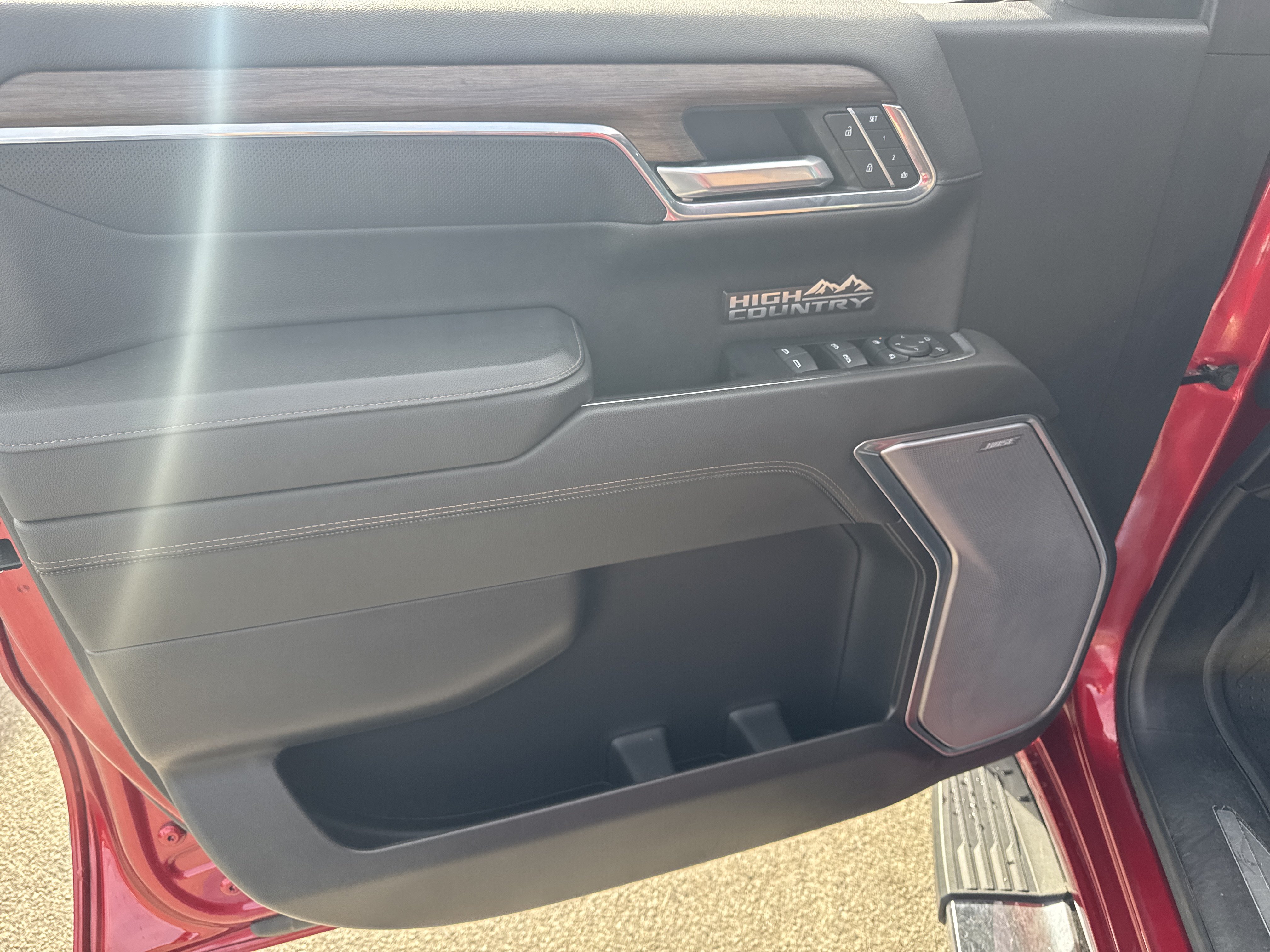 Used 2023 Chevrolet Silverado 1500 High Country AWD/4WD image 19