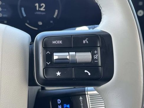 Used 2025 Hyundai Santa Fe Calligraphy image 34