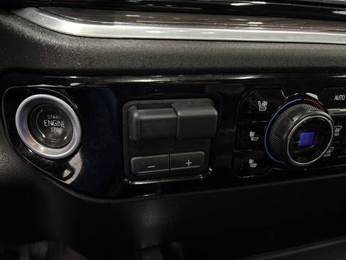 Used 2024 Chevrolet Silverado 3500 LTZ w/ LTZ Premium Package AWD/4WD image 21