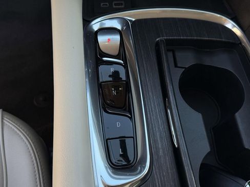 Used 2023 Buick Enclave Avenir w/ Avenir Technology Package image 11