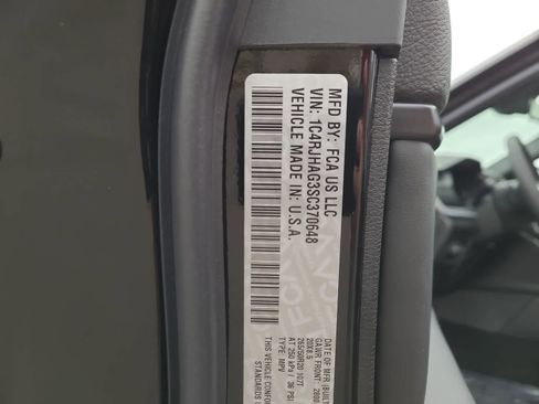 New 2025 Jeep Grand Cherokee Altitude image 29